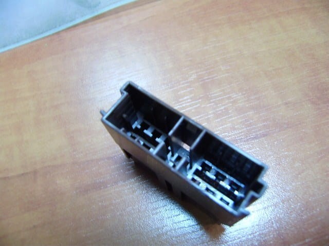 7701996044_2.JPG
